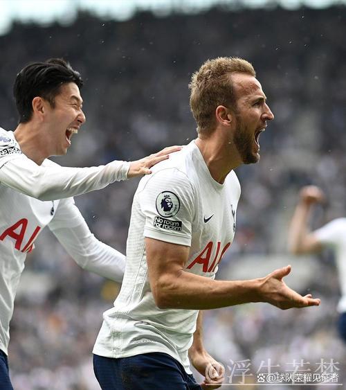 西蒙斯表现出色 热刺力克布伦特福德 西蒙斯表现出色 热刺力克布伦特福德